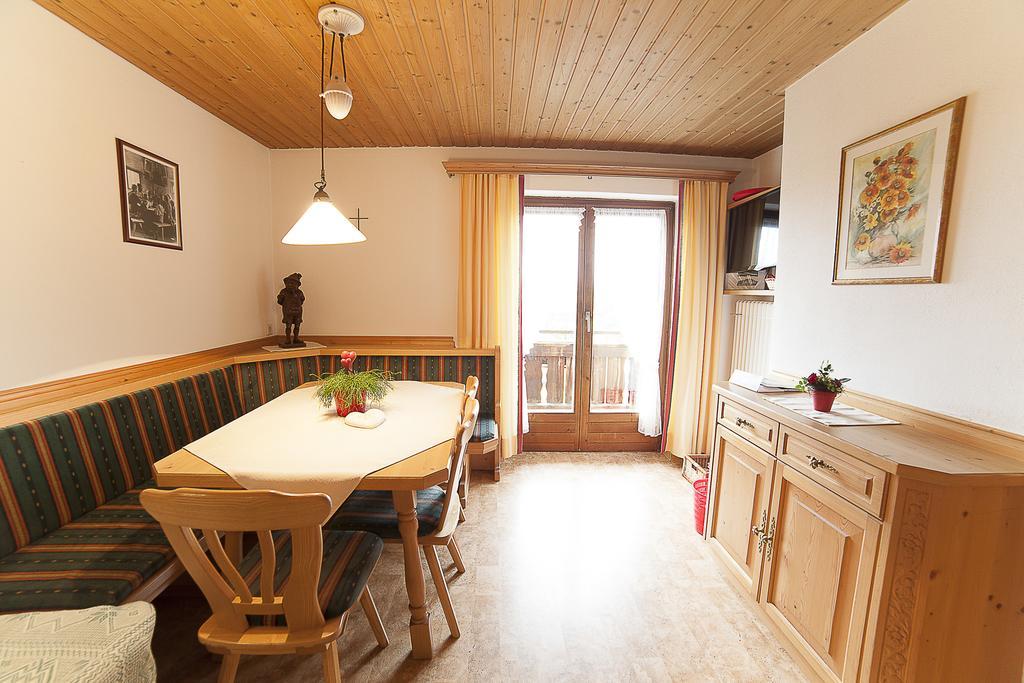 Bauernhofurlaub Sinnhubgut التنماركت ام بوناغ الغرفة الصورة